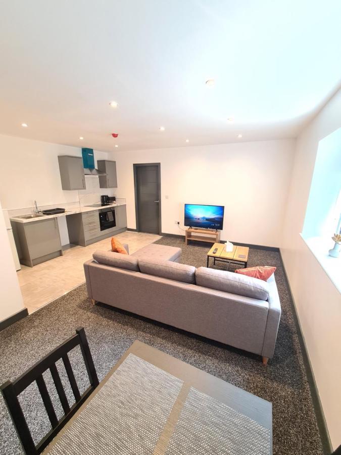 Homestay By Bic Oates 8 Dewsbury Esterno foto